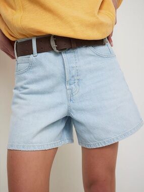 We The Free Tippi High Rise Denim Shorts in Babalon Blue (Size 31)